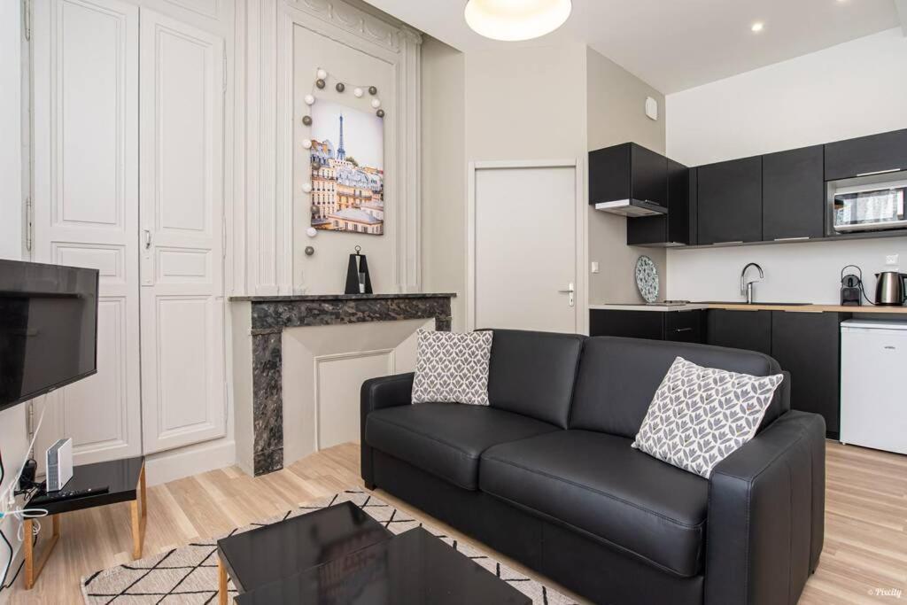 Ferienwohnung Le Dandy - T2 Centre Historique Agen Exterior foto