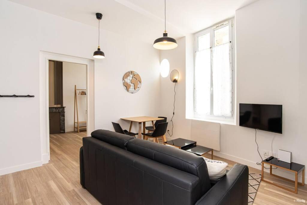 Ferienwohnung Le Dandy - T2 Centre Historique Agen Exterior foto